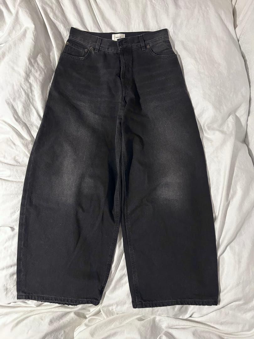【完売・美品】HAIKURE BETHANYデニム BLACK 26サイズ