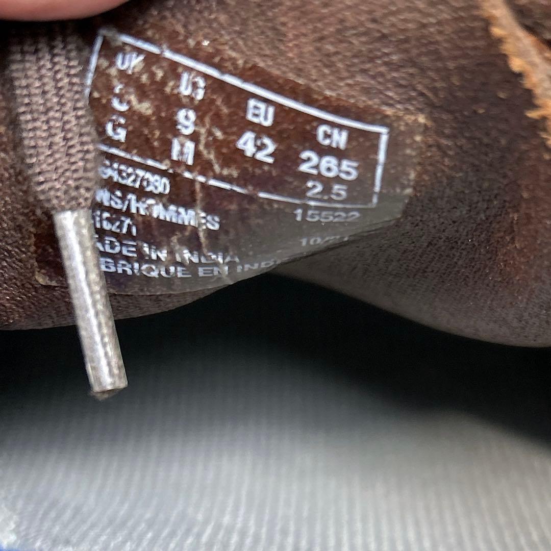 ほぼ新品【Clarks】クラークス/ワラビー/オイルドレザー/ブラウン/ナタリー