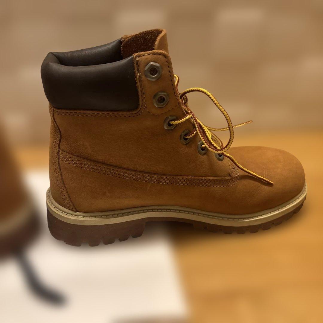 最終値下げ【22.5㌢】Timberland　6インチブーツ　レディース　キッズ