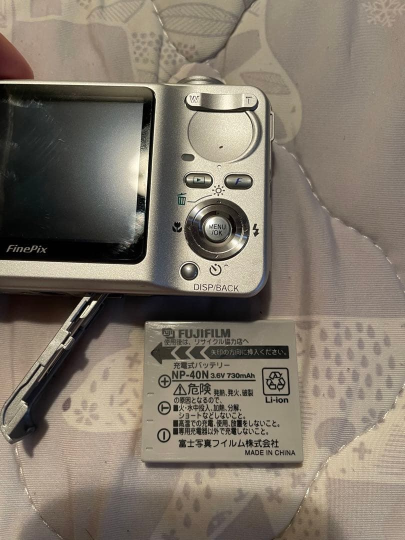 FUJIFILM Finepix F460 デジタルカメラ デジカメ