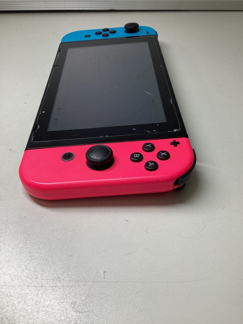 t*o様 Nintendo Switch 本体 青とピンクのJoy-Con 稼働