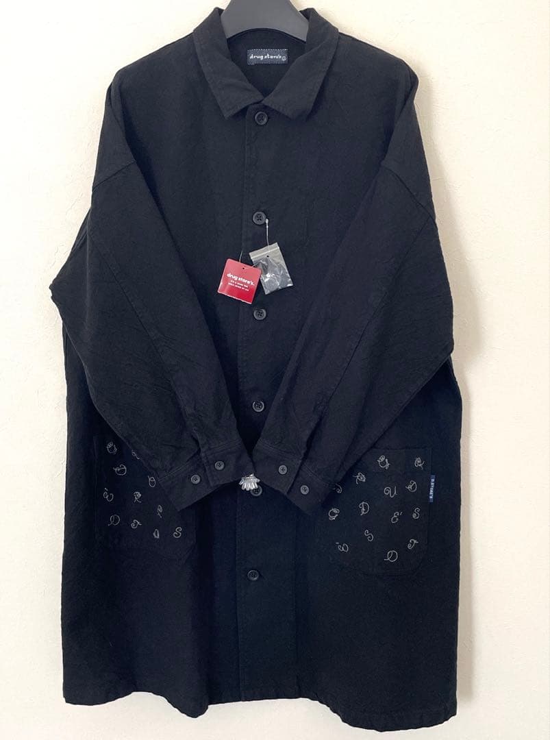 【新品】 ドラッグストアーズ ロングコート　ブラック