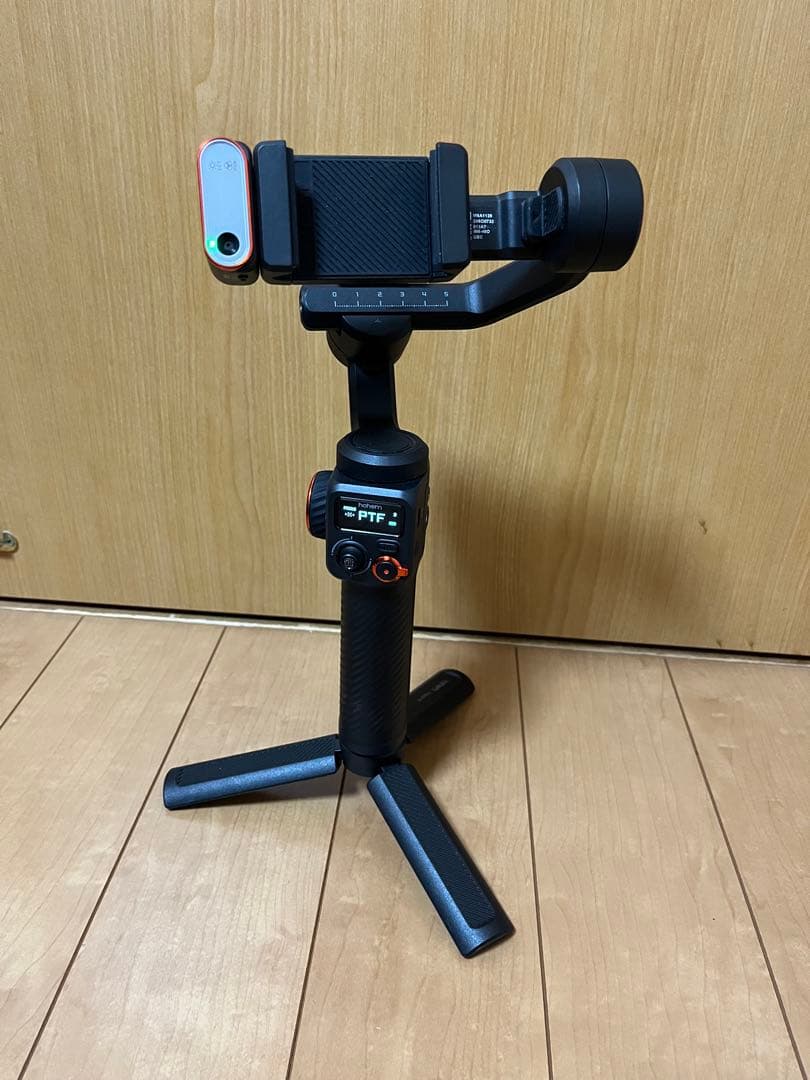 hohem Seady M6 Kit スマートフォンジンバル