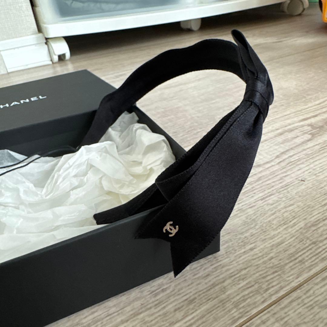 シャネルCHANEL シルクリボンカチューシャ新品未使用
