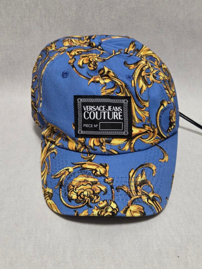 ♂♀新品・キャップ【Versace Jeans Couture】バロック柄　青