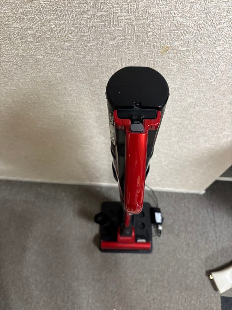 二日間限定　HITACHI スティッククリーナー SMART HEAD レッド