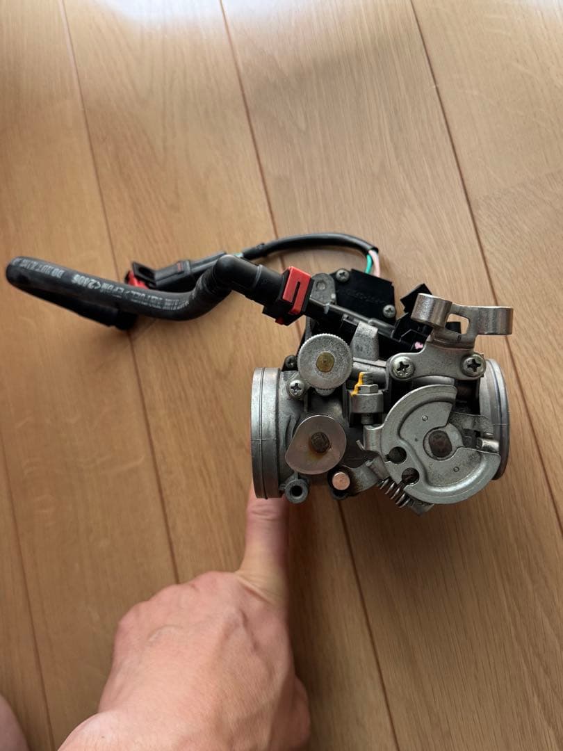 DトラッカーX LX250 純正スロットルボディー