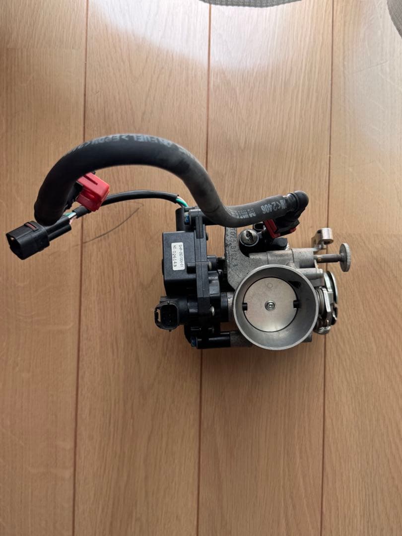 DトラッカーX LX250 純正スロットルボディー