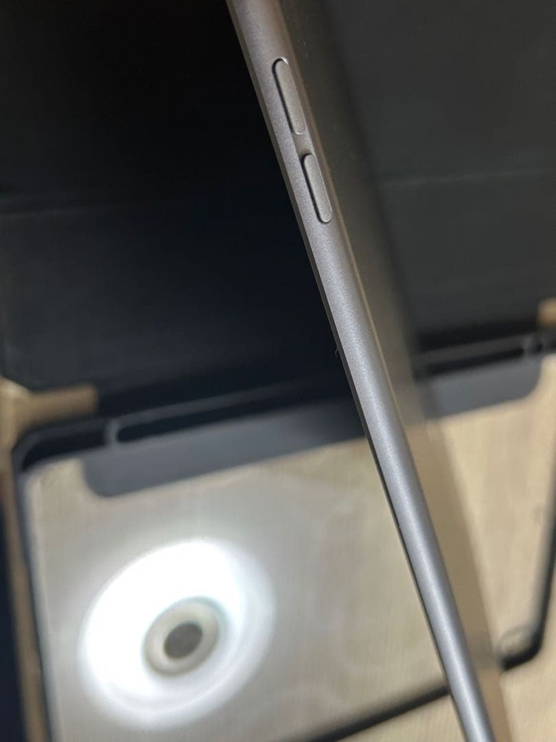 Apple Pencil・ケース付！ iPad Air Wi-Fiモデル 64