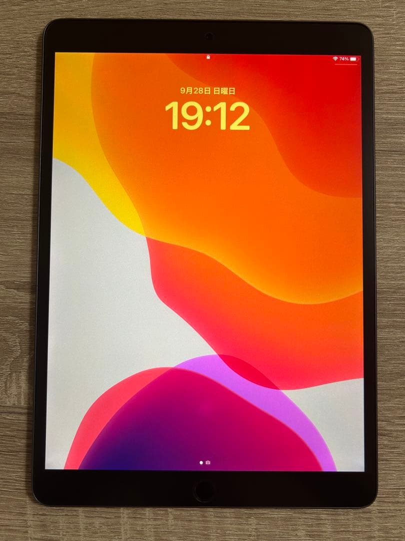 Apple Pencil・ケース付！ iPad Air Wi-Fiモデル 64