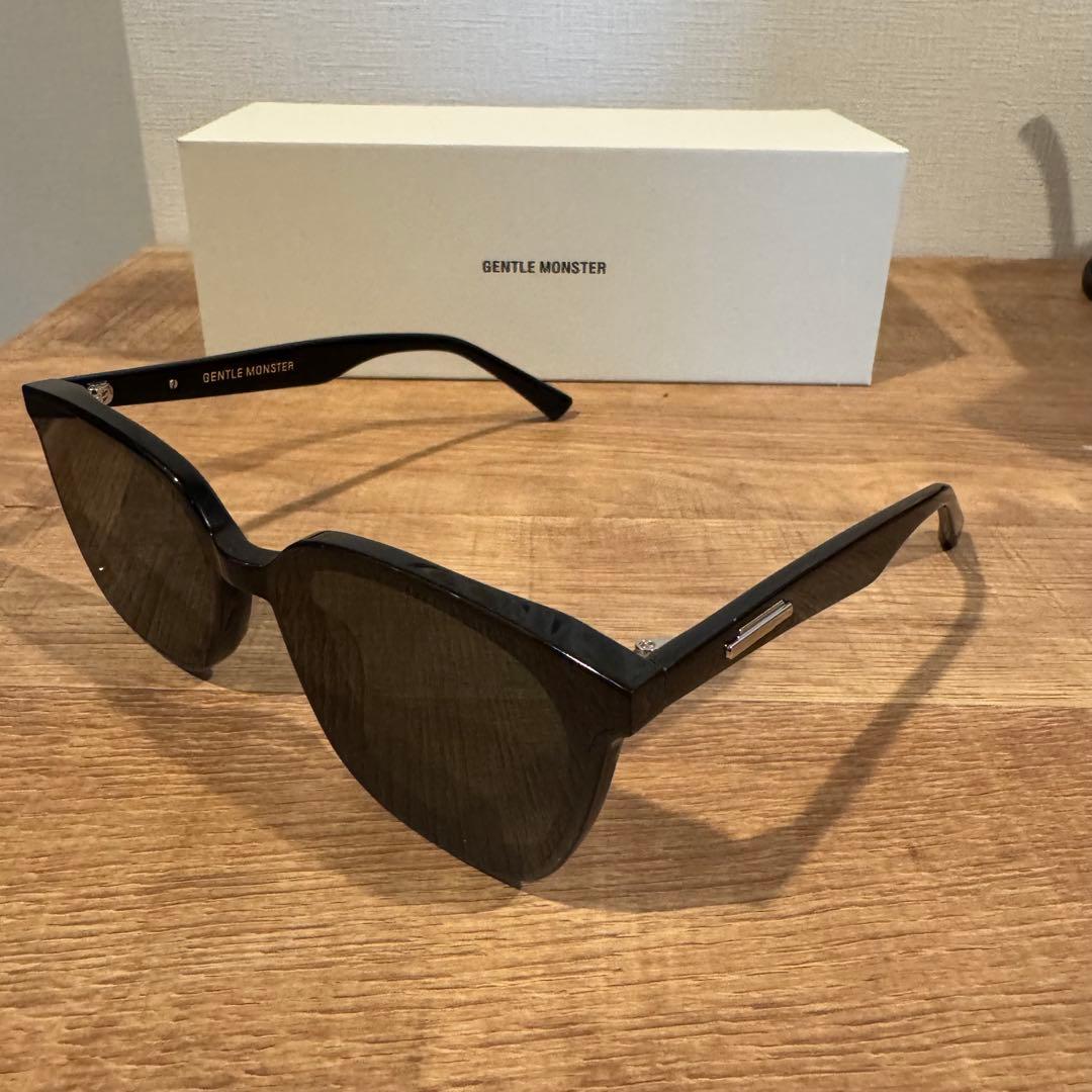 GENTLE MONSTER ジェントルモンスター LILIT リリット　黒色