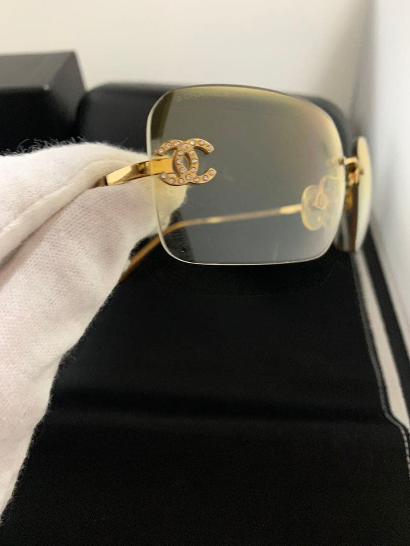 T*P様 CHANEL ブラウンゴールド サングラス ケース付き