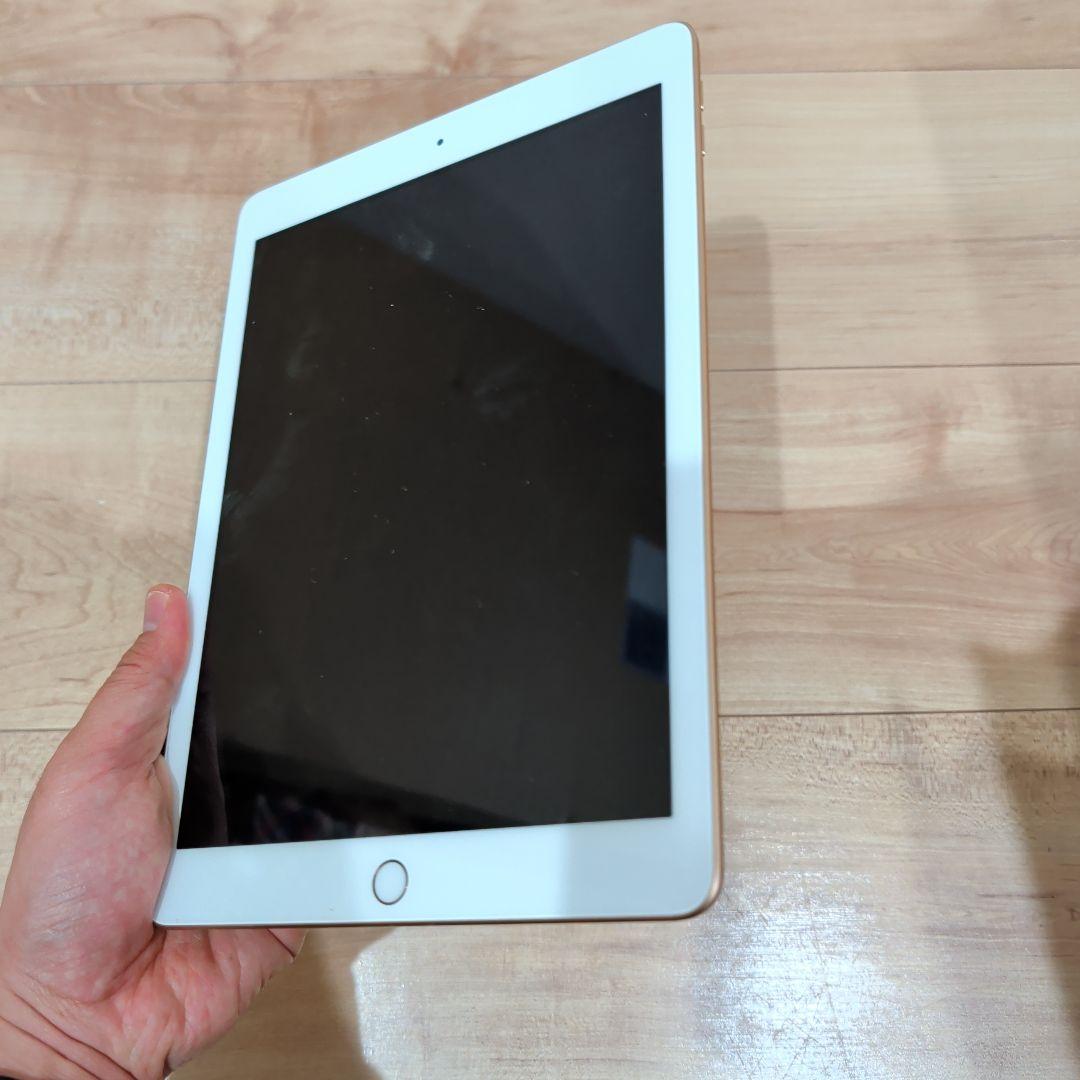 iPad 第6世代 A1893 WiFi ゴールド 128GB MRJP2J/A