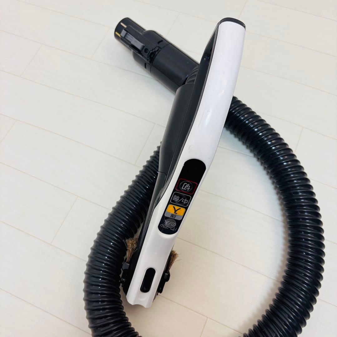 【美品】三菱電機 紙パック式掃除機Be-K 自走式パワーブラシ 紙パック2個付き