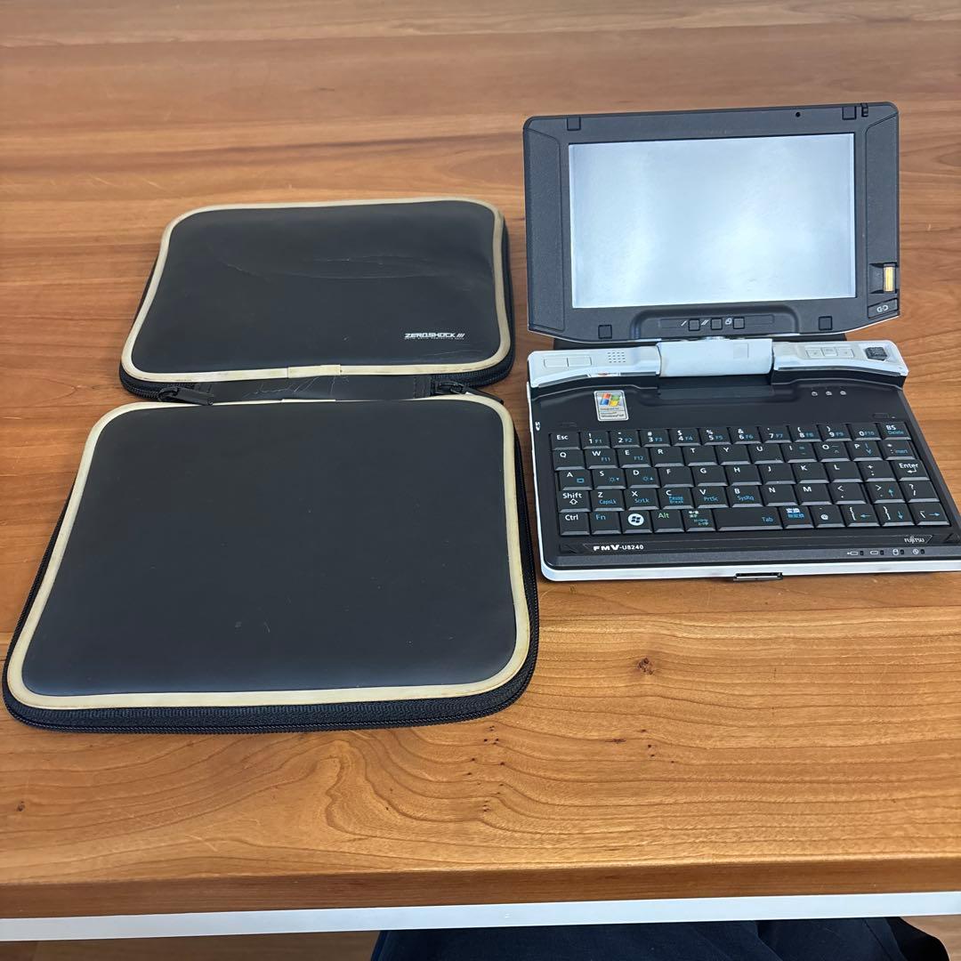 【現状品】FUJITSU FMV-U8240 UMPC