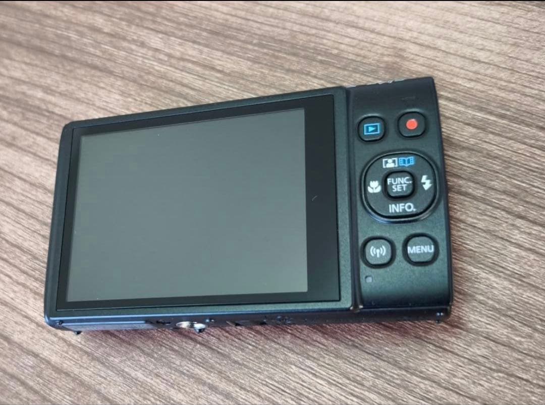 【新品未使用】Canon IXY650m コンパクトデジタルカメラ ブラック