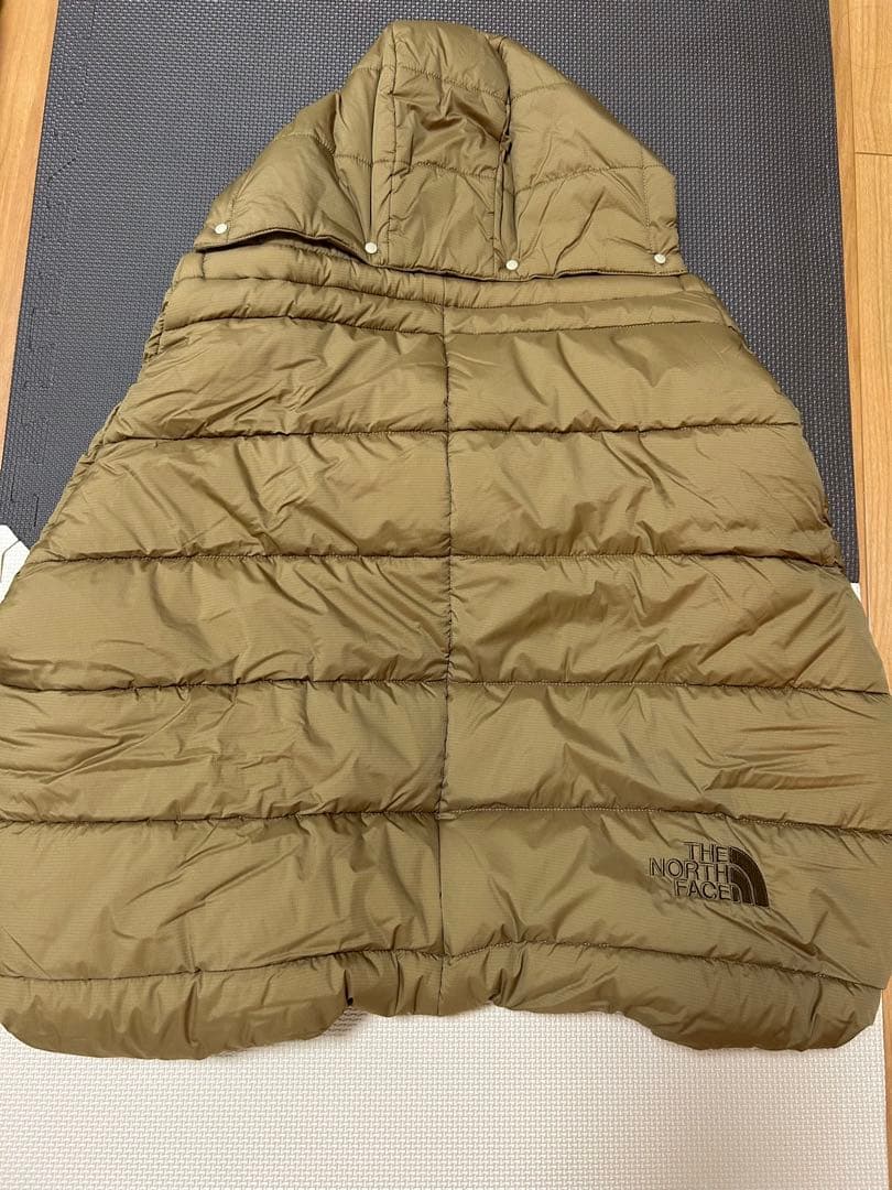 【新品】ザノースフェイス　ベビーシェルブランケット　抱っこ紐ケープ　ブラウン