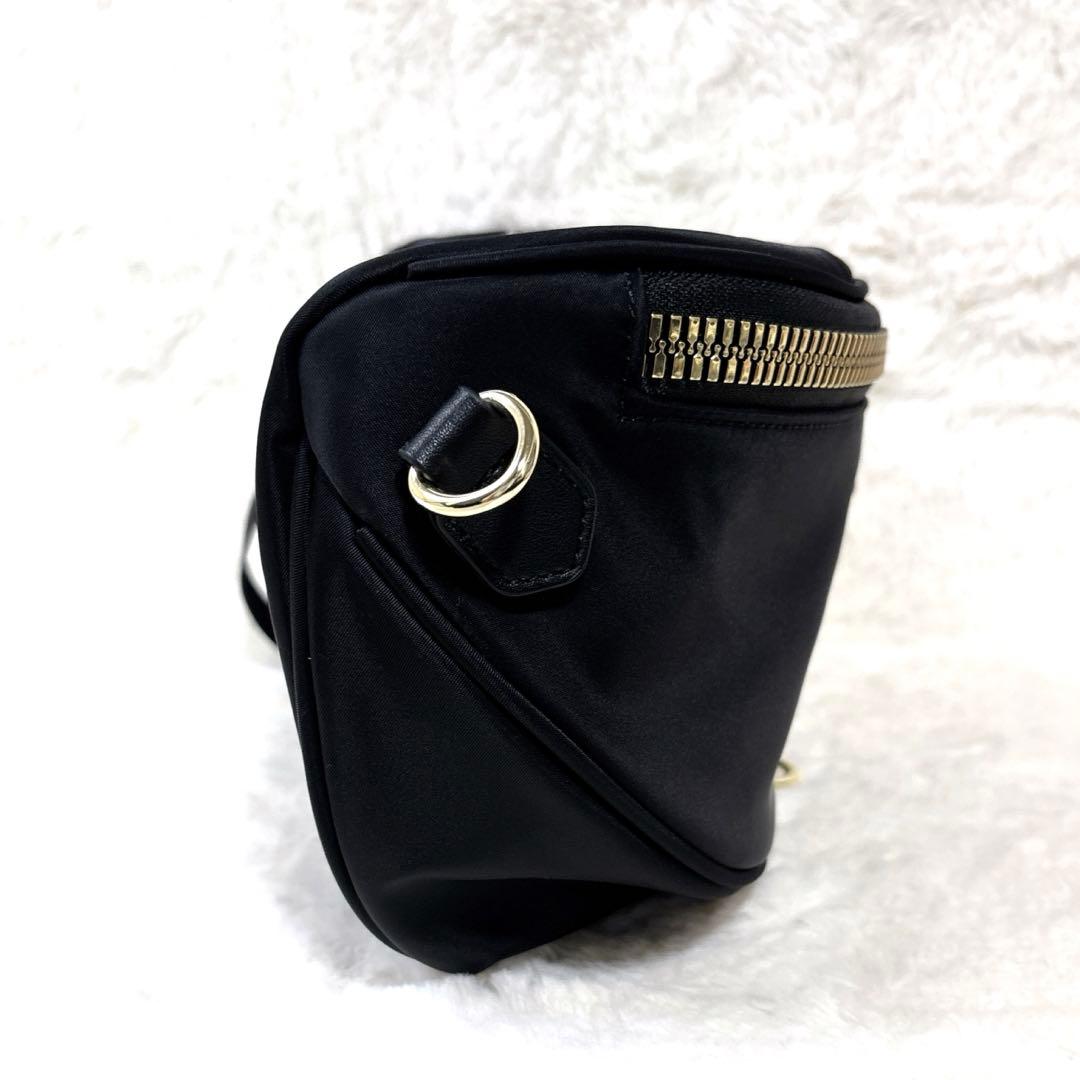 【美品】PECHINCHAR ペシンシャ メタルファスナー ショルダーバッグ 黒