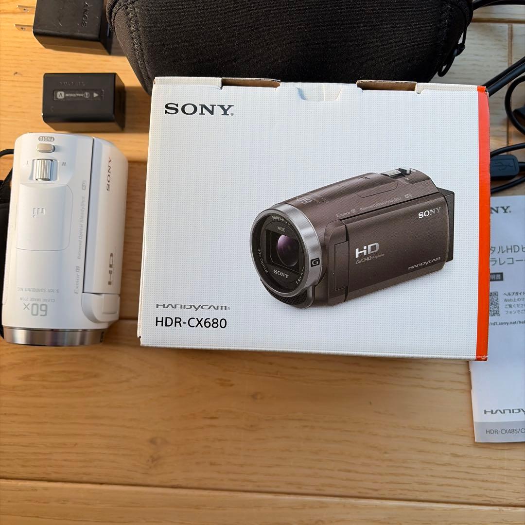 SONY HDR-CX680 ホワイト 元箱付 美品 動作良好 別売ケース付き