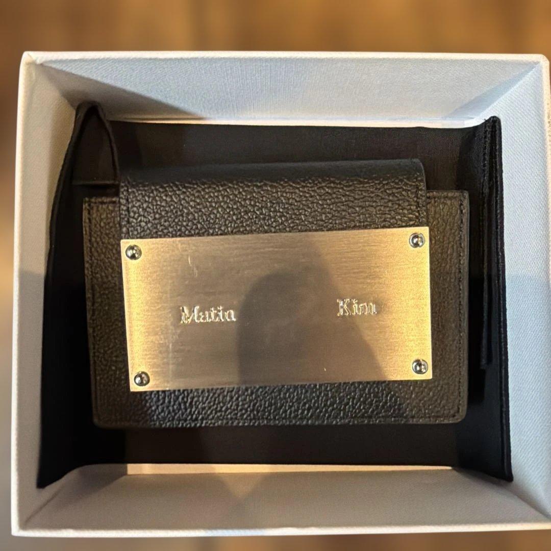 Matin Kim ブラックレザー折り財布
