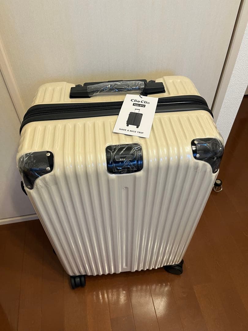 【新品未使用】ClioClioキャリーケース 拡張機能付き　Mサイズ
