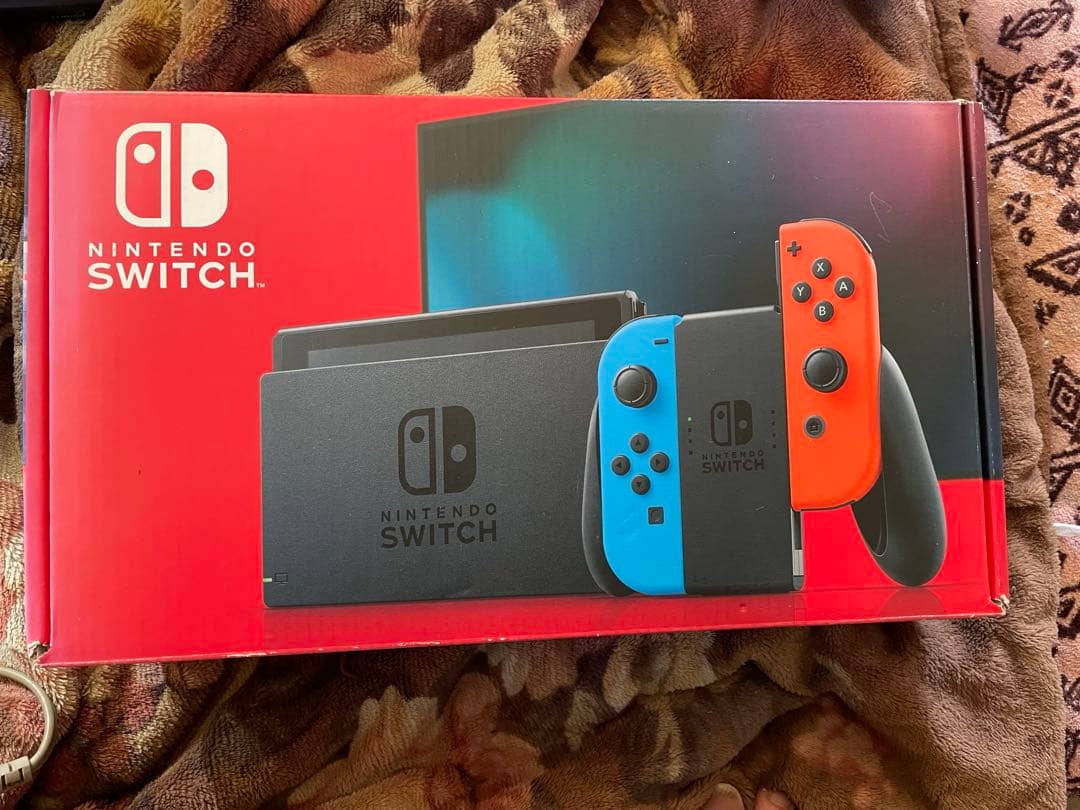d*9様 スイッチ　Switch 本体 中古