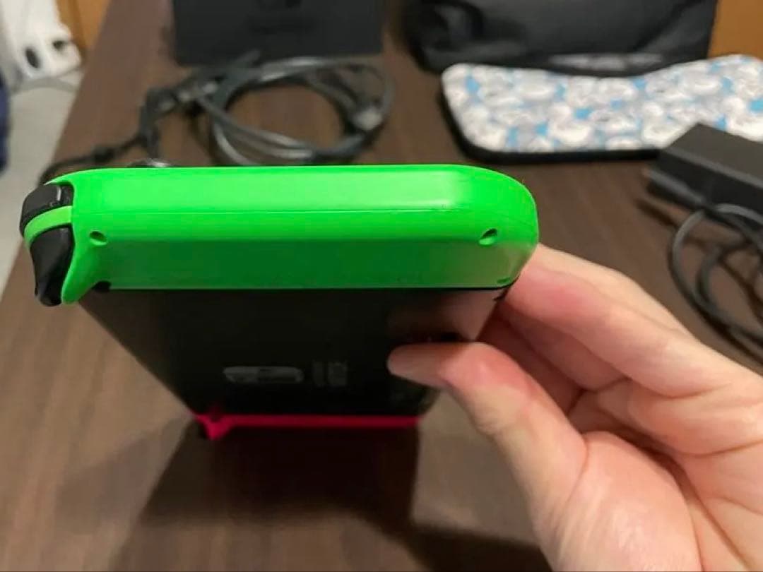 Nintendo Switch 本体　ケース付き