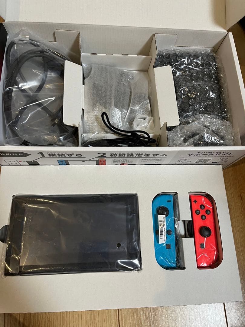 Nintendo Switch 本体　完品