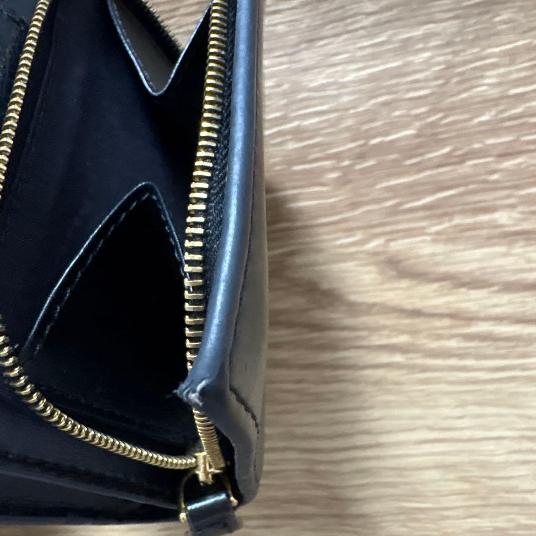 FENDI 財布　折り畳み財布　フェンディ