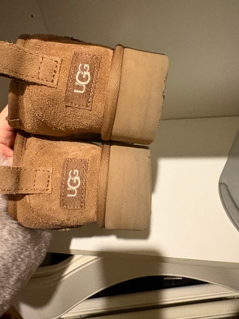 UGG 厚底ブーツ　23.5
