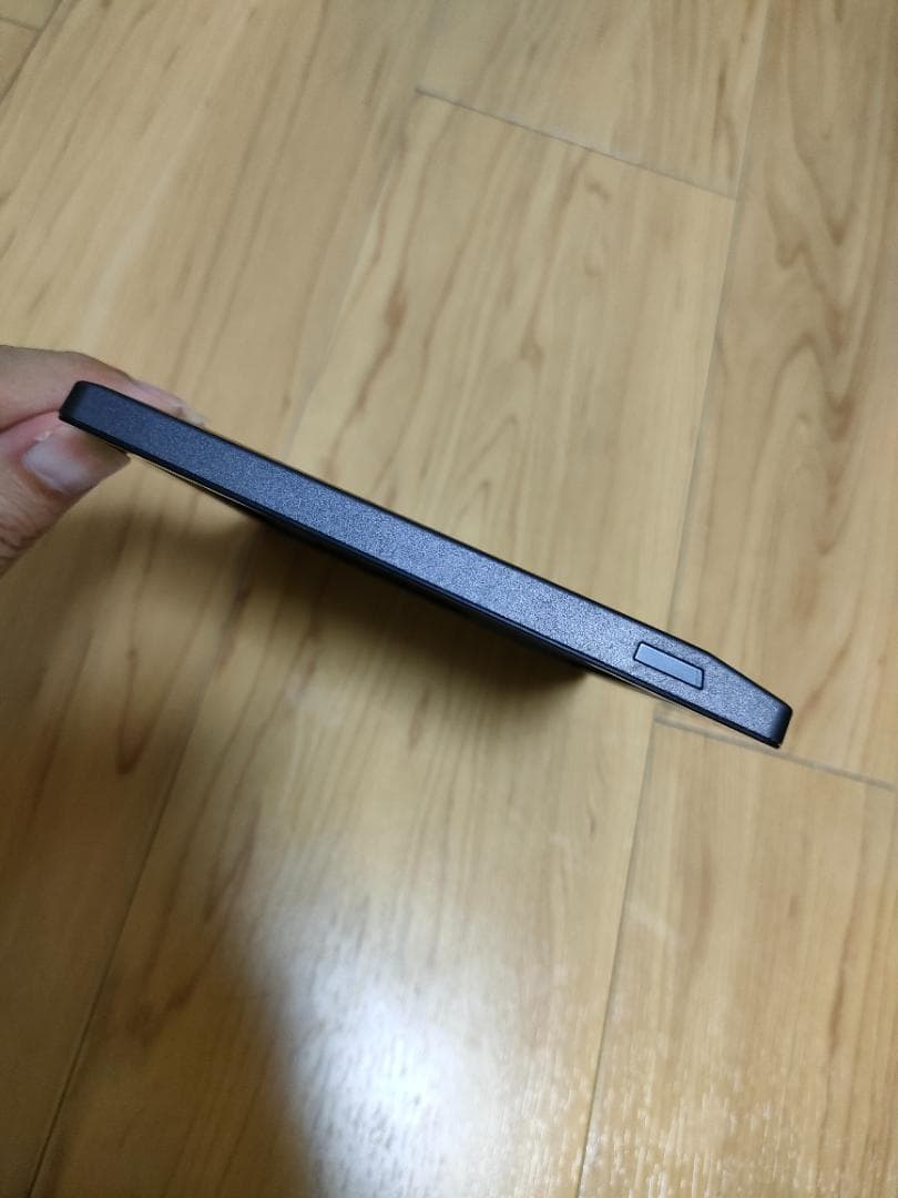 Kobo Aura H2O 本体
