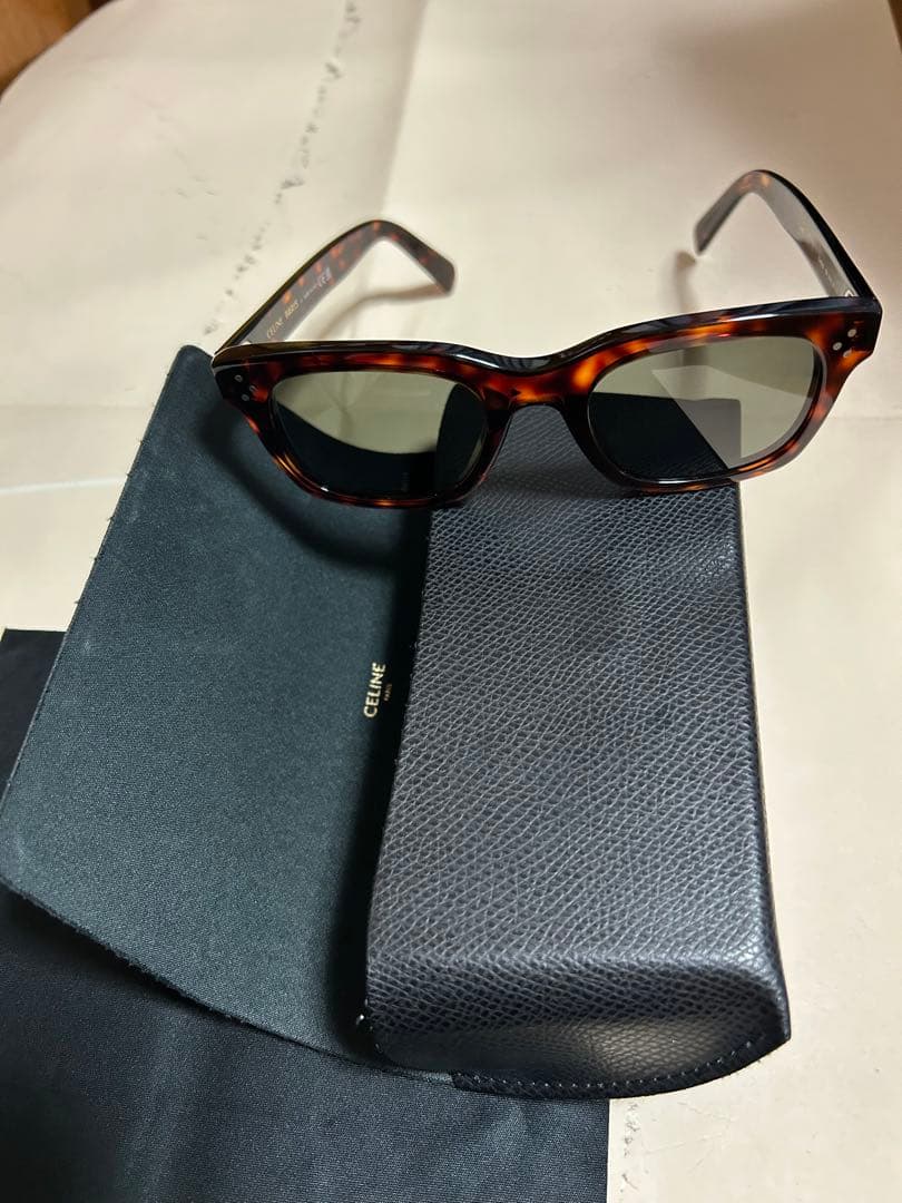 CELINE サングラス レディース