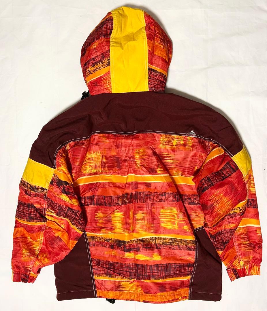 極美品　DESCENTE デサント　スノーボード　ウェア　ウ　スノボ　総柄　赤系