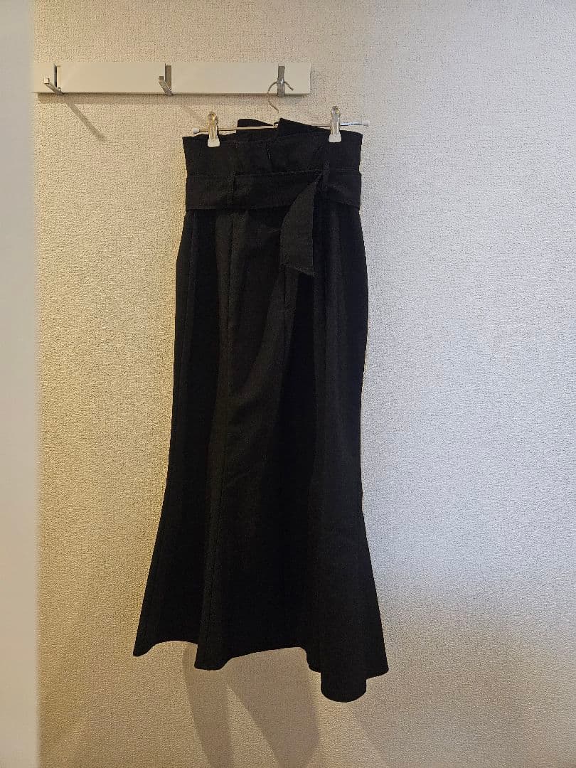 【美品】ベルテッドマーメイドスカート SNIDEL 0 BLK 黒