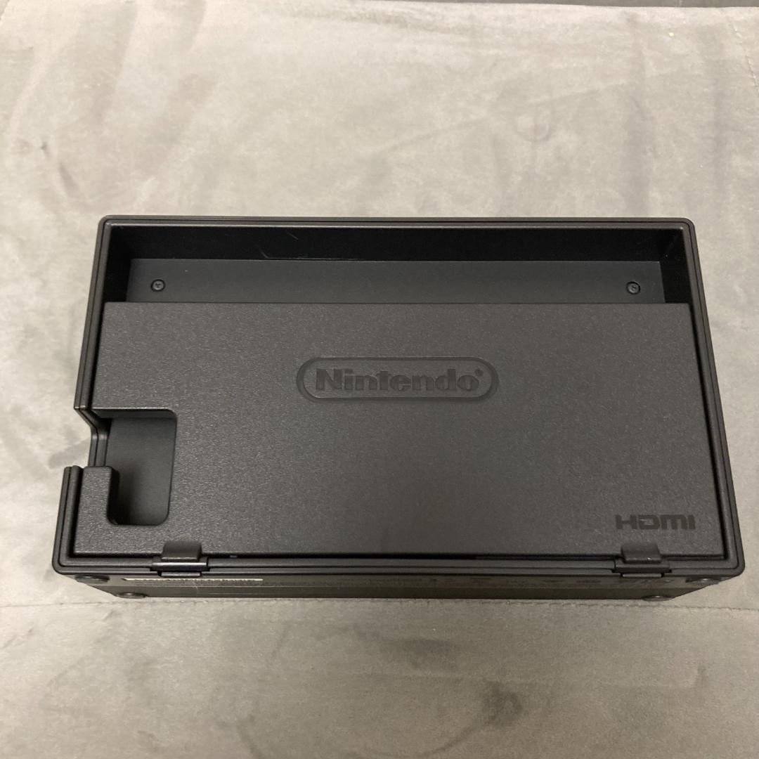 【美品】【完品】Nintendo Switch ネオンブルー・ネオンレッド