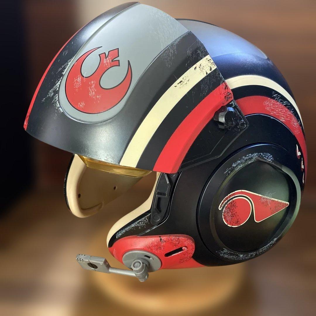 タカラトミー　スター・ウォーズ エレクトロニックヘルメット ポー・ダメ