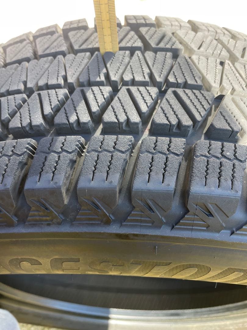 akkunaki1007①ブリヂストンブリザック225/60R17 ⚠️2本