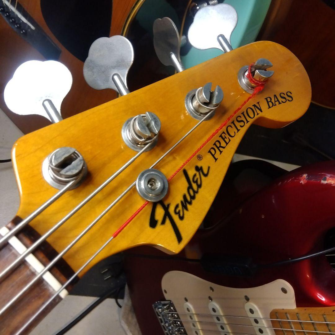 ぽ*様 アイボリー ！JAPANFender プレシジョンベース！
