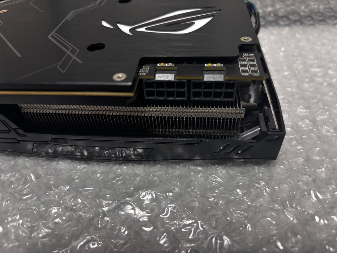 グラフィックボード・グラボ・ビデオカード ASUS ROG STRIX RADEON RX Vega56