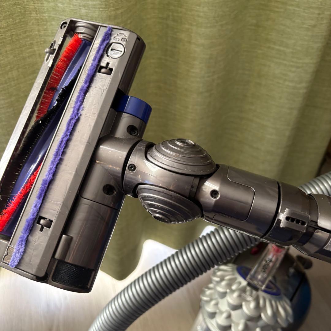 Dyson ダイソン DC63 電気掃除機　キャニスター
