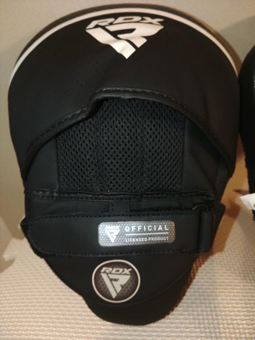 【週末値下：未使用】RDX パンチングミット