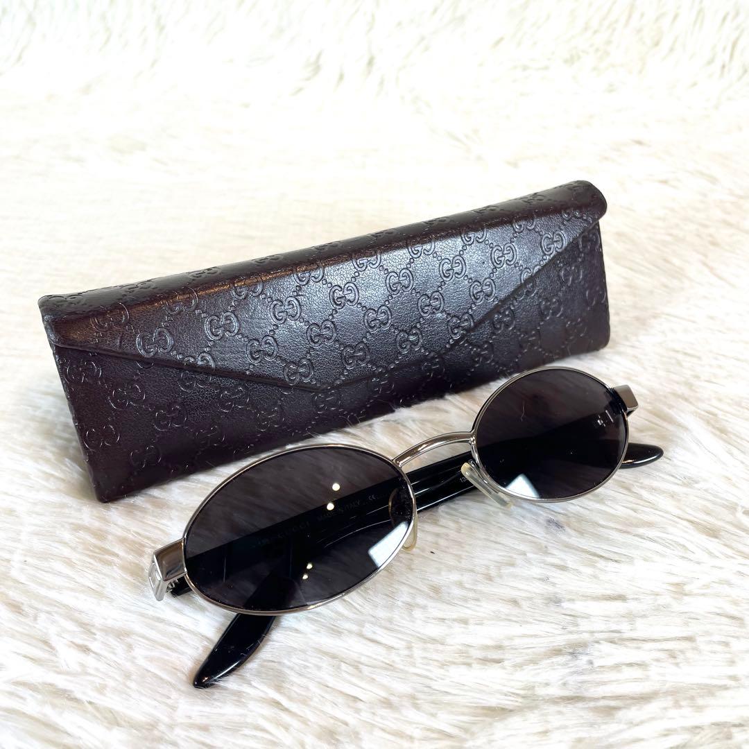 極美品　GUCCI　サングラス　GG1641　ブラックレンズ　シルバーフレーム