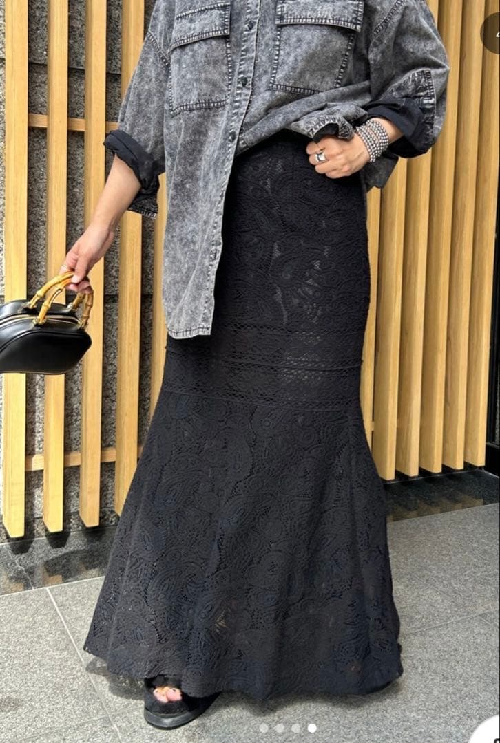 一日限定値下げ美品LOUNGEDRESS レースフレアスカート