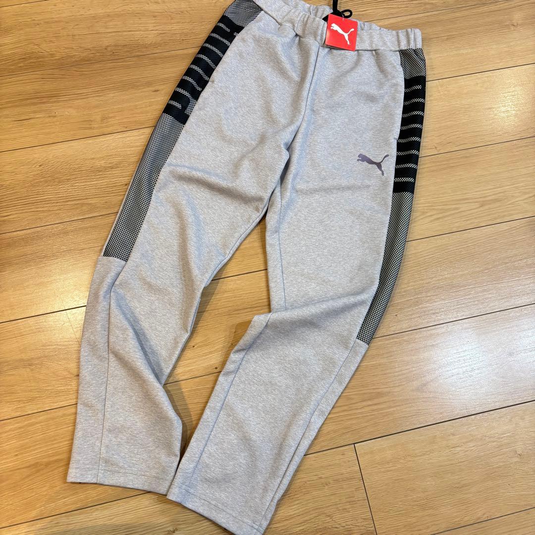 新品　PUMA プーマ　トレーニングウェア　ジャージ上下セット　セットアップ