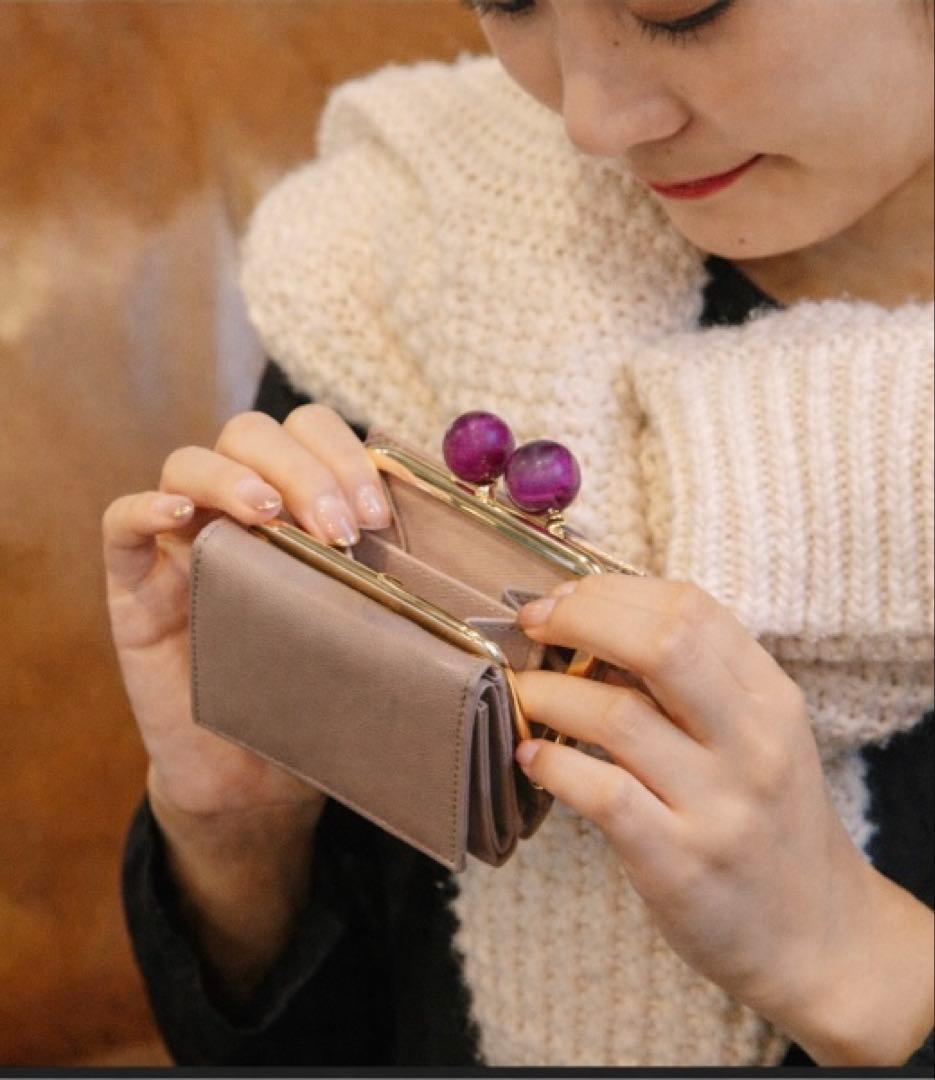 ペルケ　perche ジェムストーン がま口三つ折り財布　羊革　ギフトボックス付