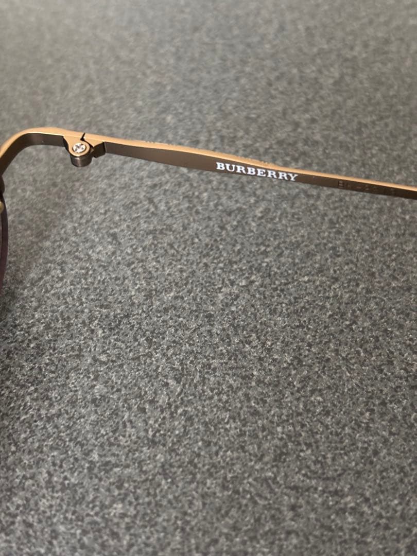 Burberryバーバリー リムレスサングラス ブラウン※金子 レイバン 999