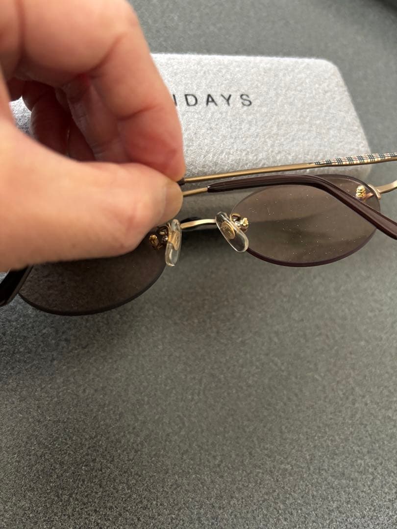 Burberryバーバリー リムレスサングラス ブラウン※金子 レイバン 999