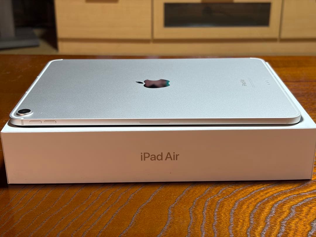iPad Air M2 128GB WiFi+Cellular スターライト