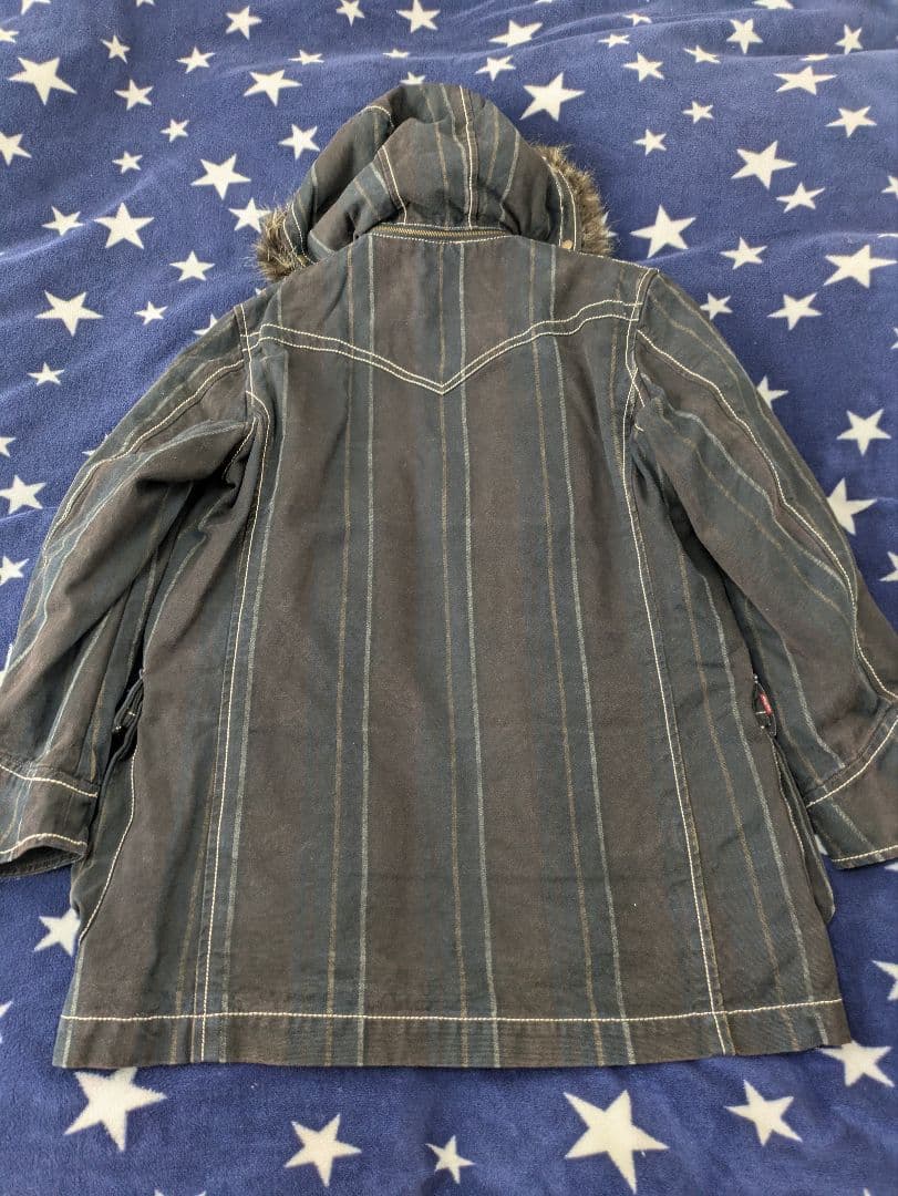 【未使用品】リーバイス　Levi‘s　フード・ライナー付きダークブルーコート