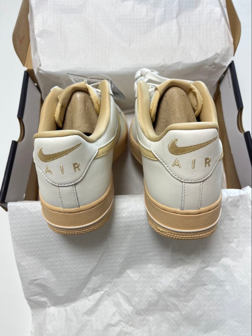 31cm新品 NIKE WMNS AIR FORCE 1 '07 エアフォース1